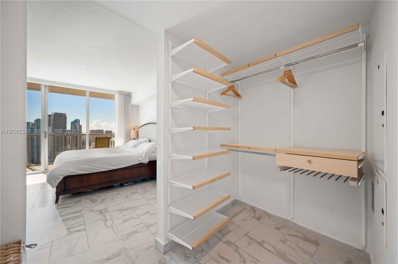 1750 N Bayshore Dr, Unit 5212, Miami, FL 33132 Photo