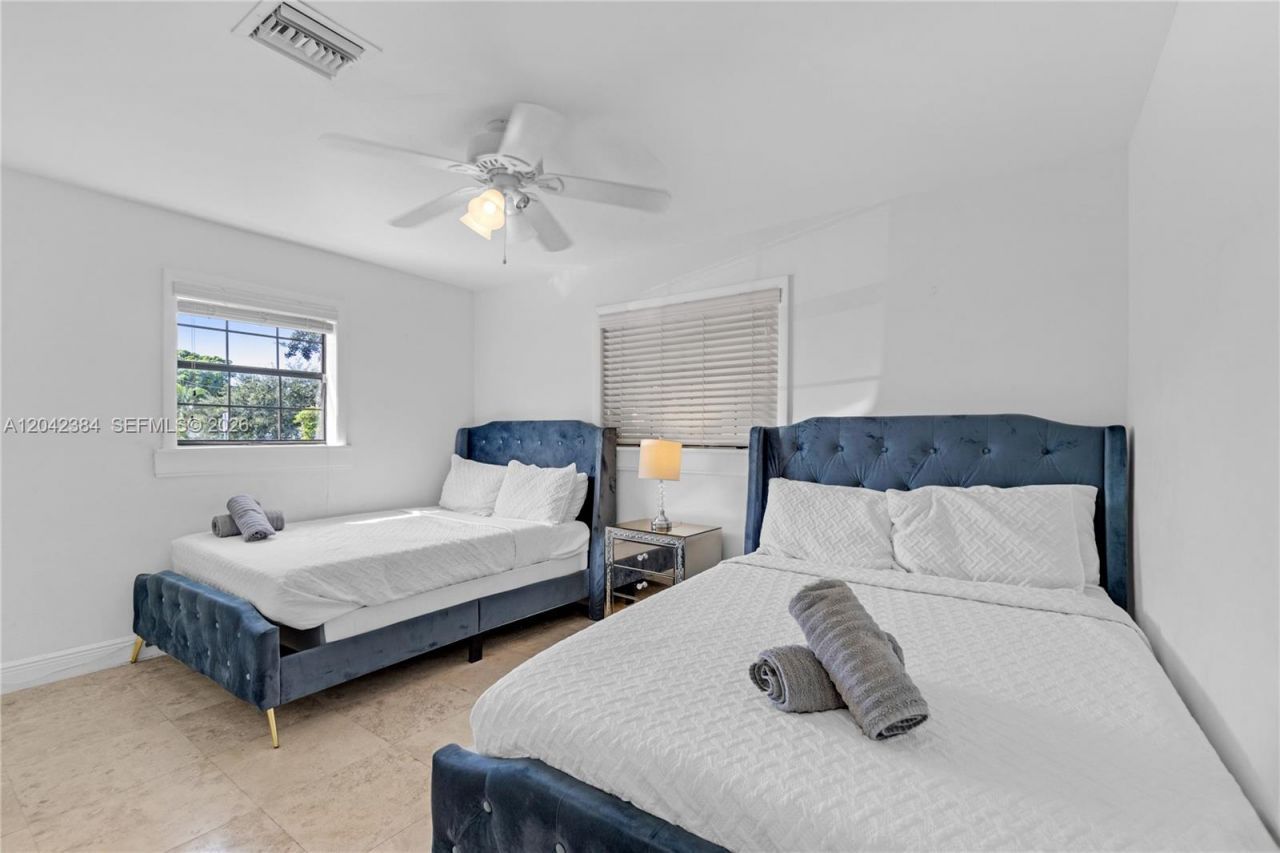 3338 Taft St , Hollywood, FL 33021 Photo
