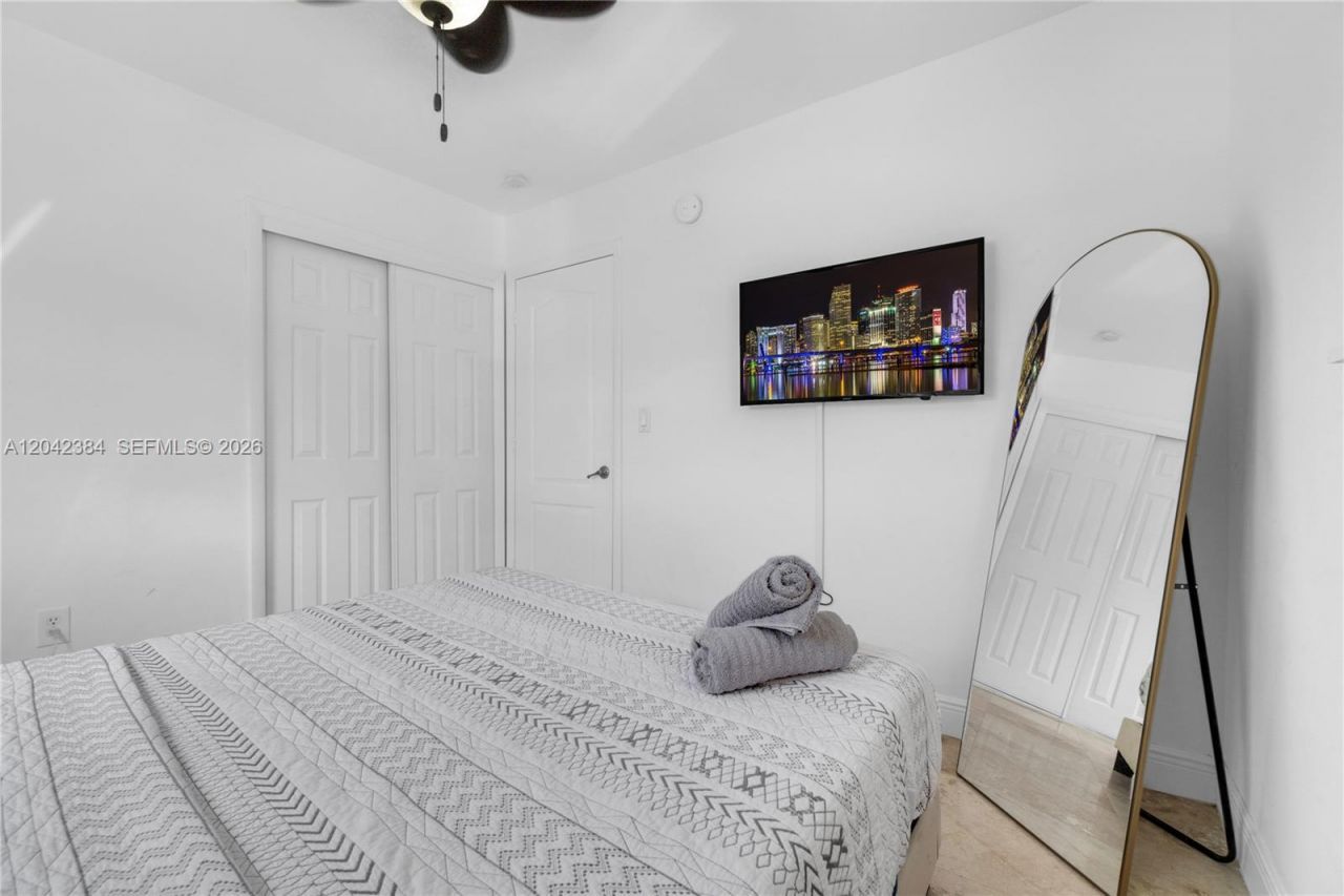 3338 Taft St , Hollywood, FL 33021 Photo