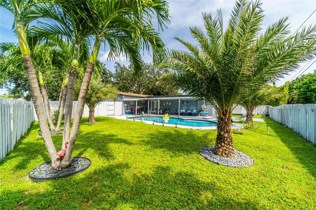 3338 Taft St , Hollywood, FL 33021 Photo