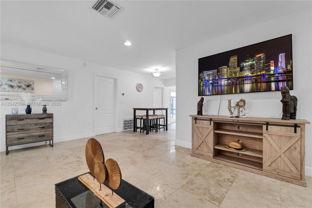 3338 Taft St , Hollywood, FL 33021 Photo