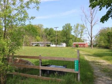 34429 33 Mile Road, Richmond Twp, MI 48062
