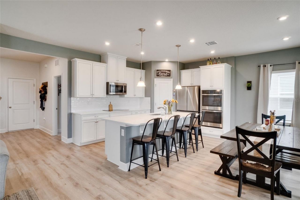 7024 Lanier Falls Road, Deland, FL 32724 Photo
