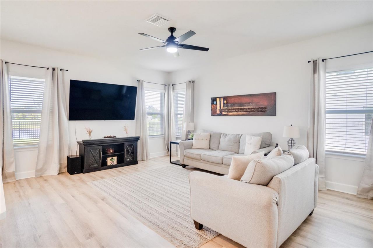7024 Lanier Falls Road, Deland, FL 32724 Photo
