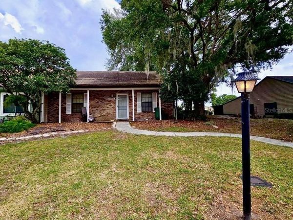 35058 WHISPERING OAKS BOULEVARD , DADE CITY, FL 33523