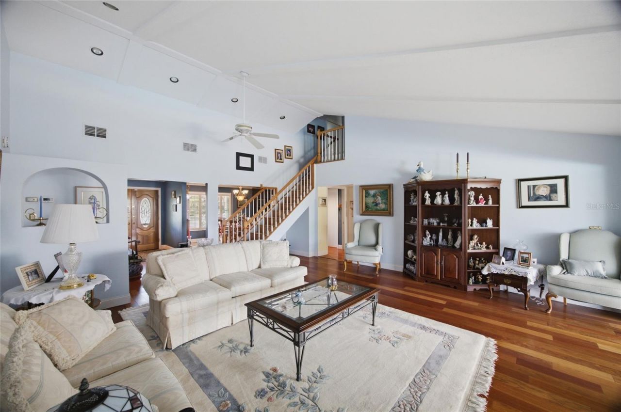 4912 58th Avenue S, Saint Petersburg, FL 33715 Photo