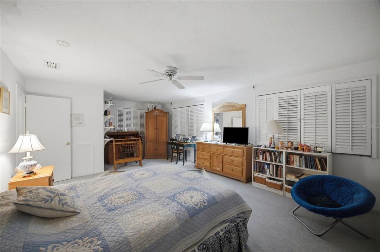 4912 58th Avenue S, Saint Petersburg, FL 33715 Photo