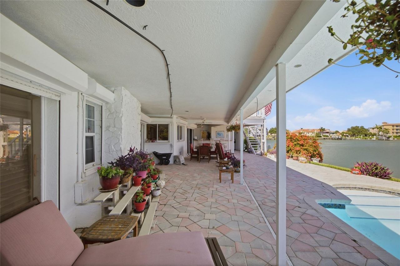 4912 58th Avenue S, Saint Petersburg, FL 33715 Photo