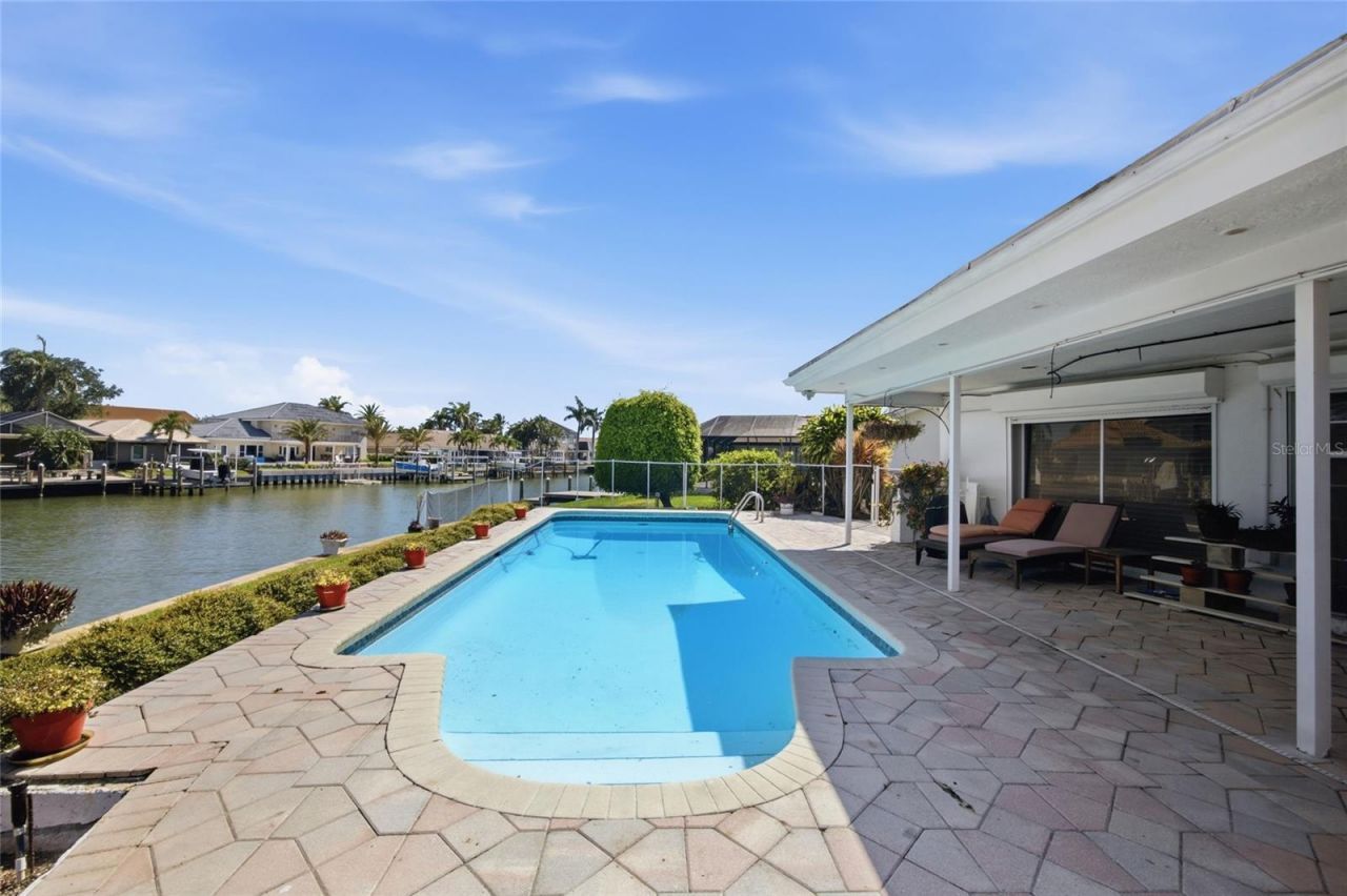 4912 58th Avenue S, Saint Petersburg, FL 33715 Photo