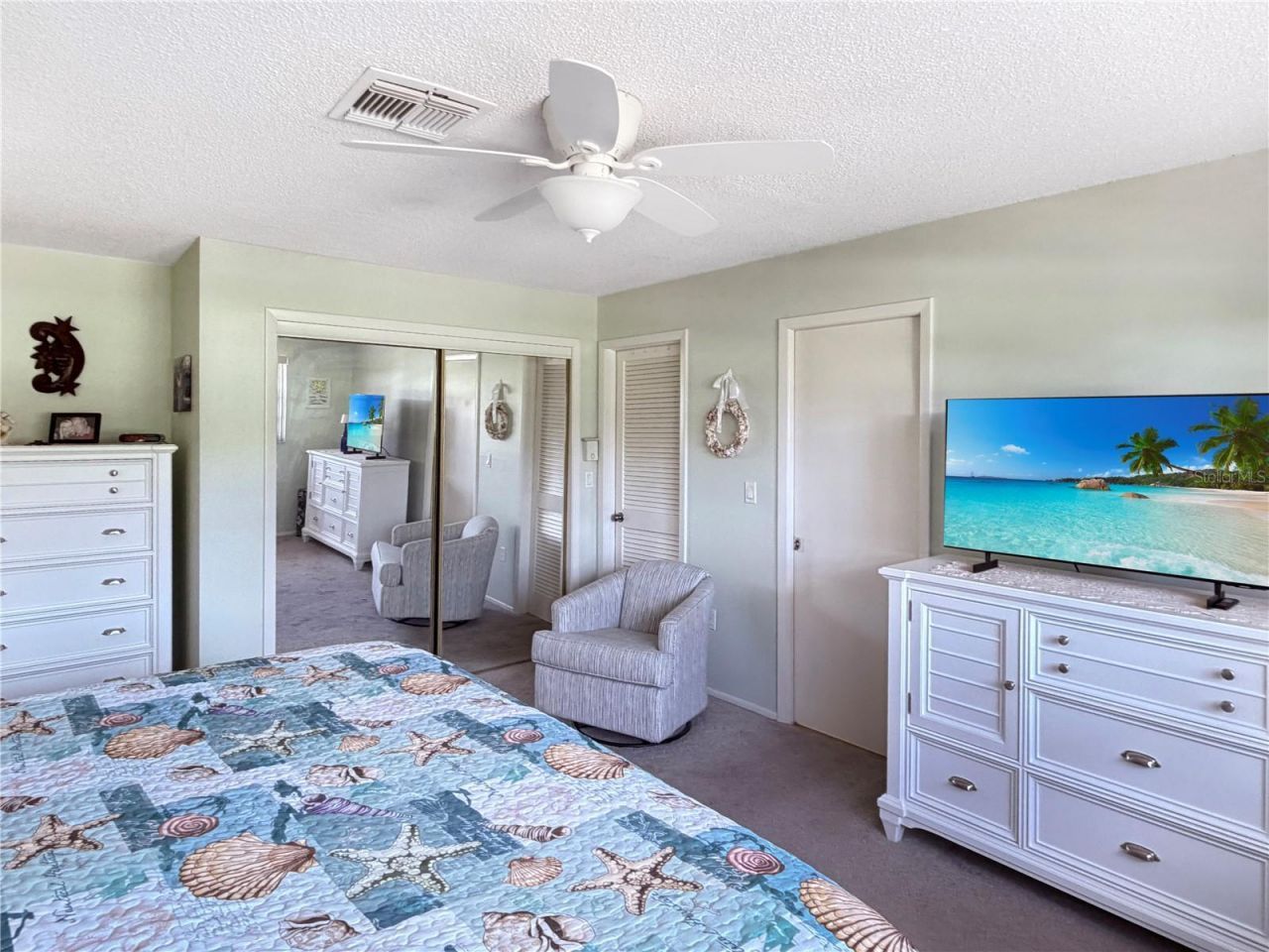 12901 Club Drive , Hudson, FL 34667 Photo