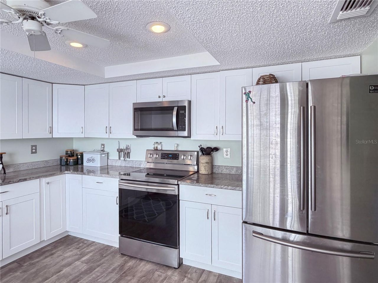 12901 Club Drive , Hudson, FL 34667 Photo