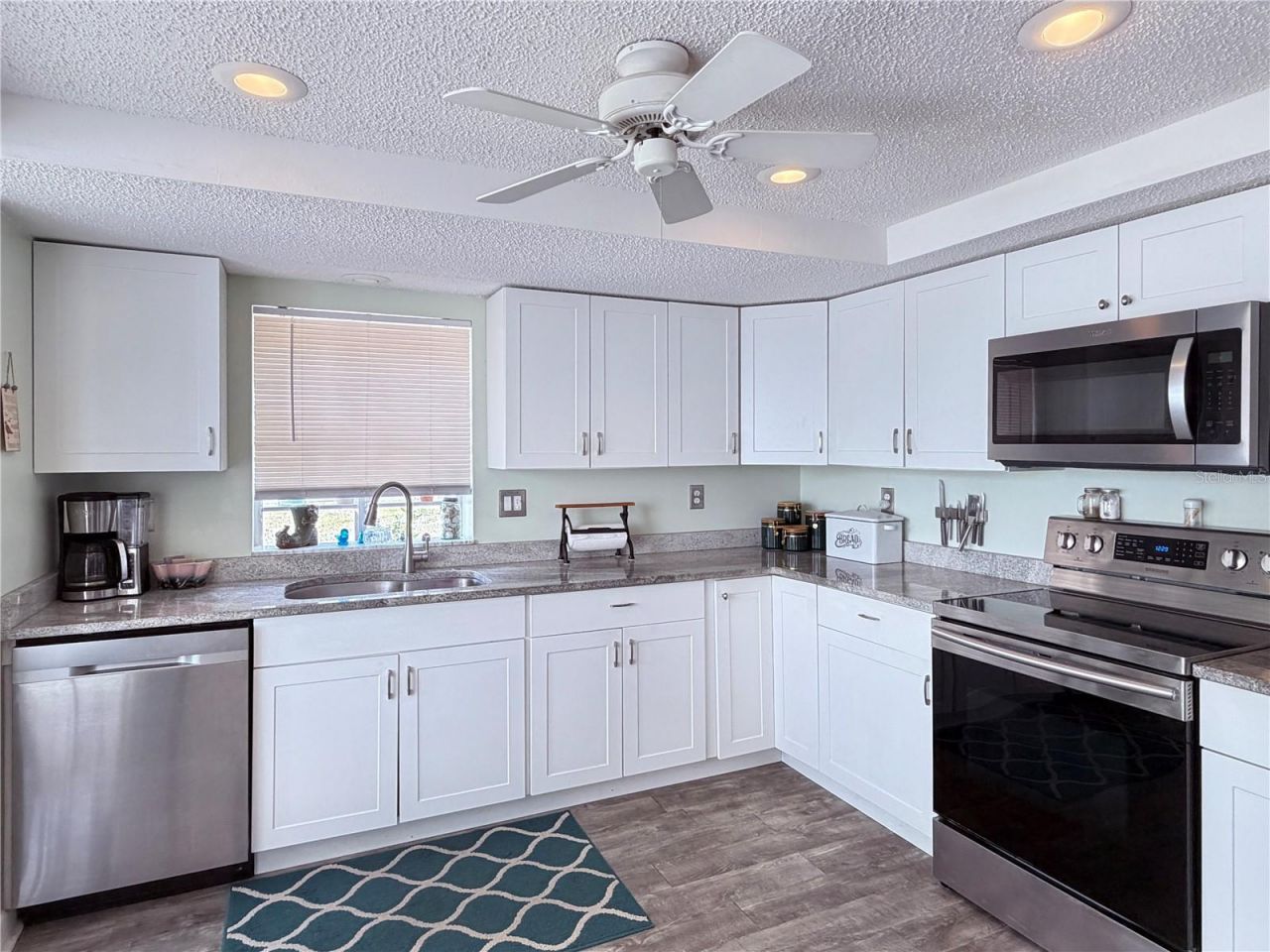 12901 Club Drive , Hudson, FL 34667 Photo