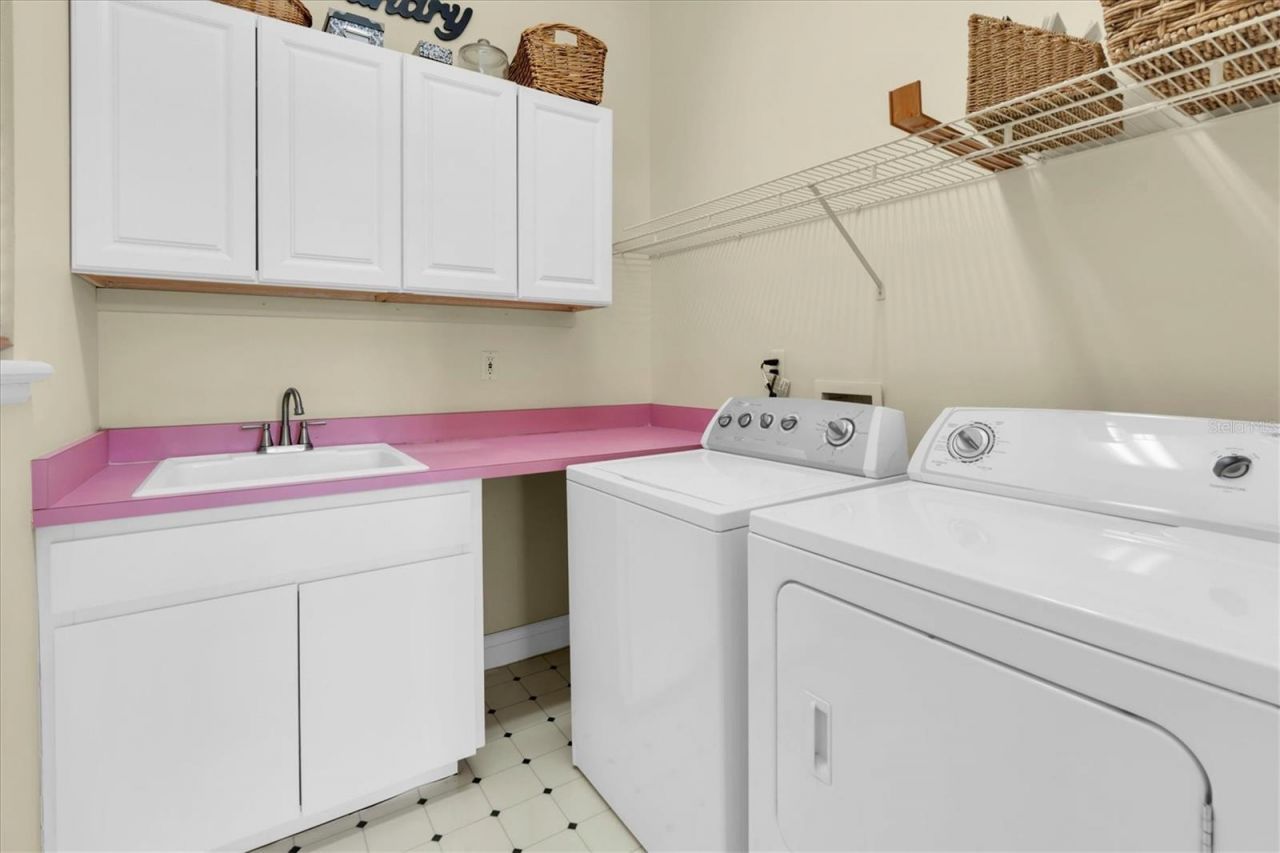 5617 Palmetto Road, New Port Richey, FL 34652 Photo