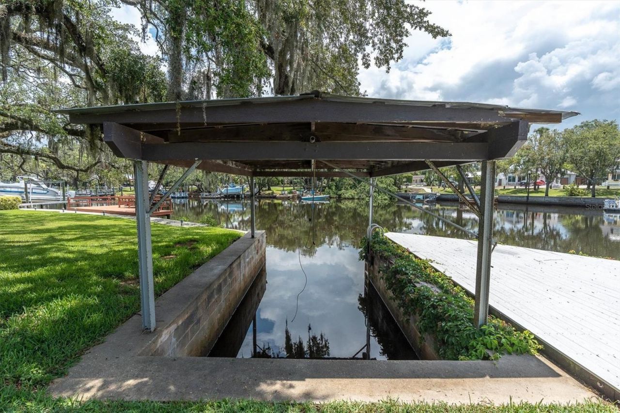 5617 Palmetto Road, New Port Richey, FL 34652 Photo