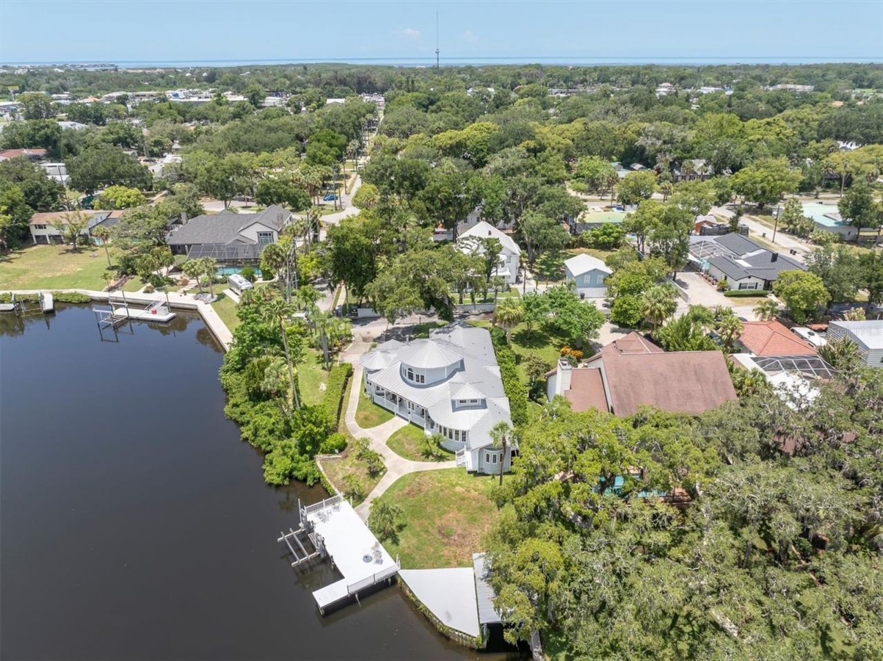 5617 Palmetto Road, New Port Richey, FL 34652 Photo