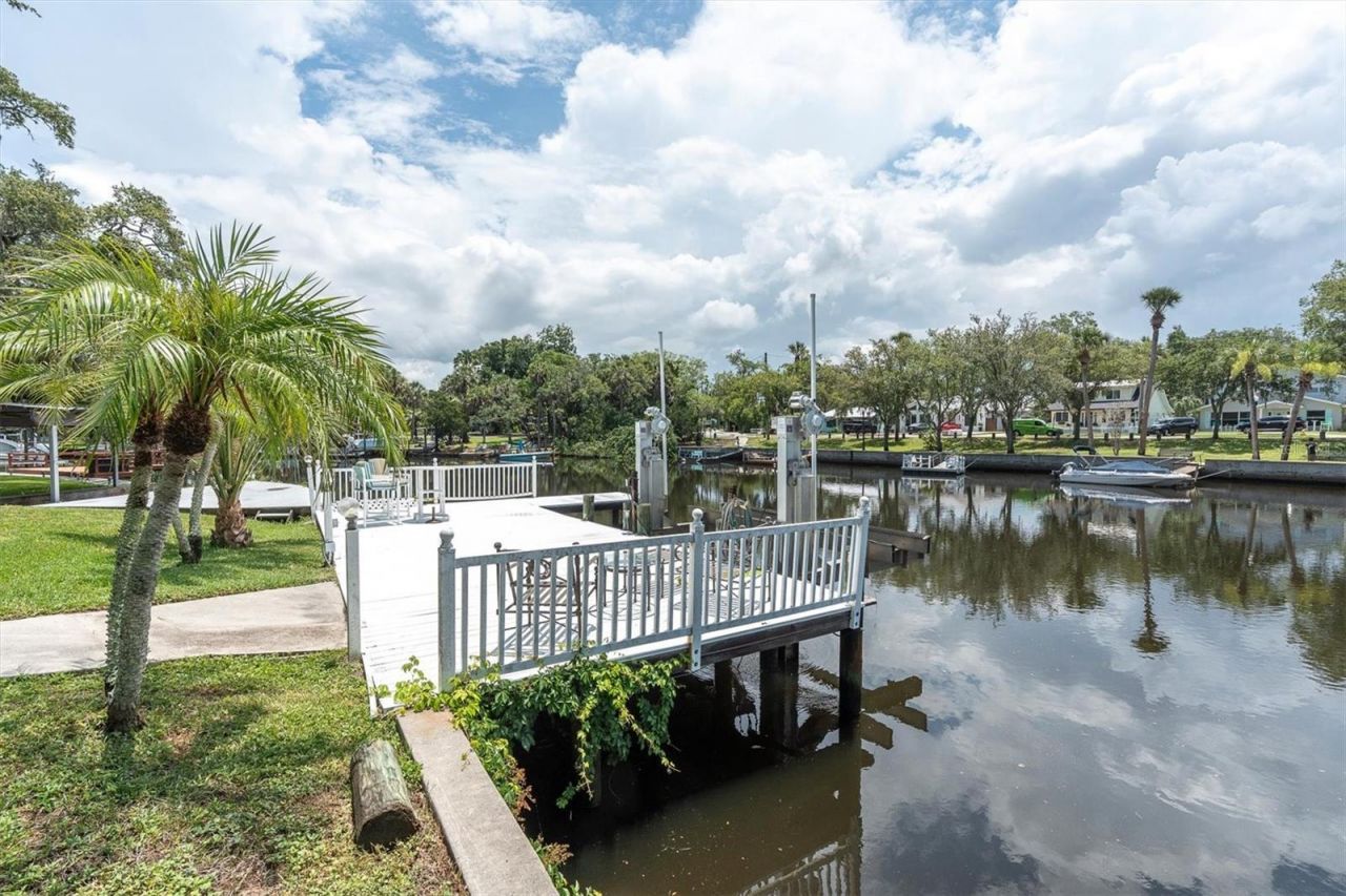 5617 Palmetto Road, New Port Richey, FL 34652 Photo