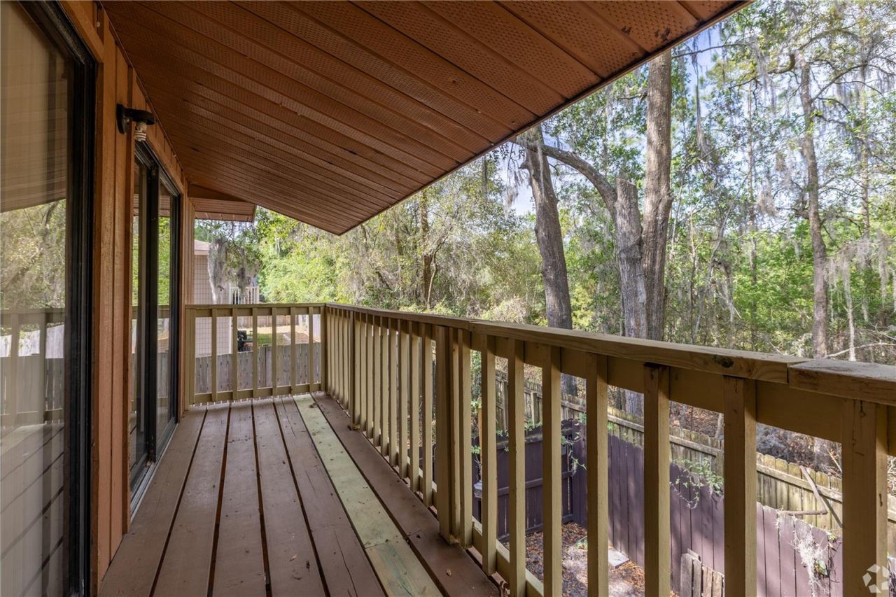 6816 SW 4th Place, Gainesville, FL 32607 Photo