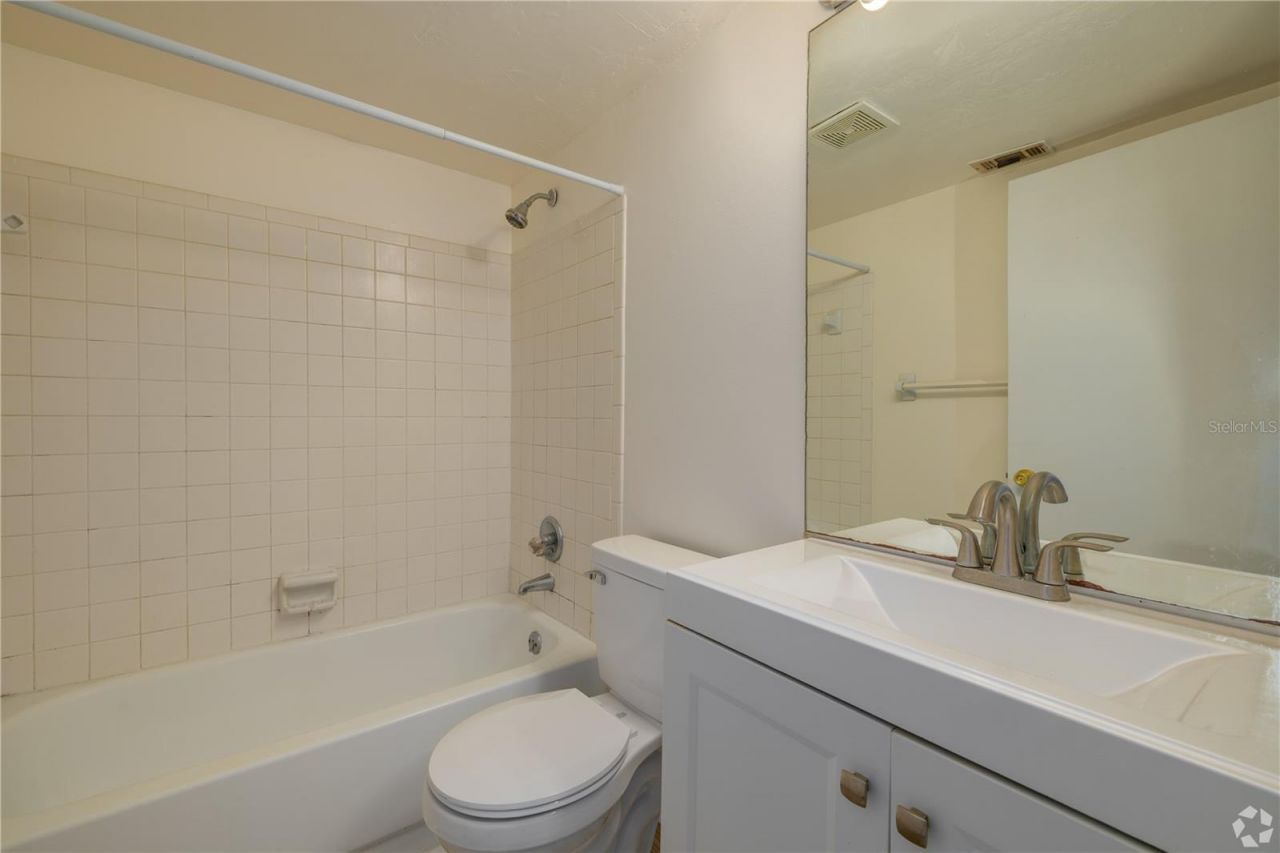 6816 SW 4th Place, Gainesville, FL 32607 Photo