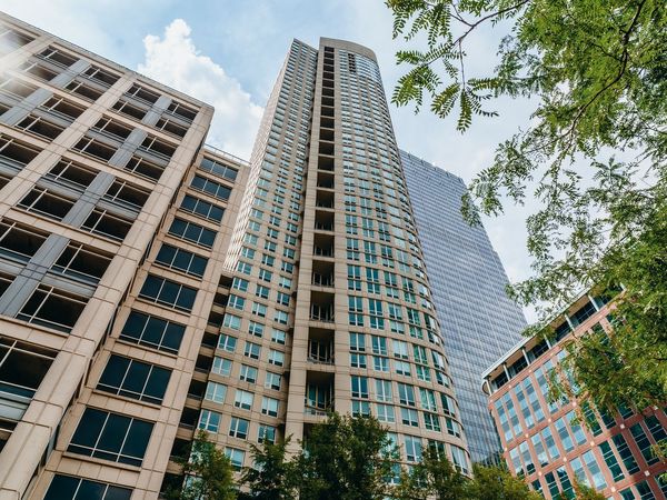 345 N La Salle Drive , Unit 908, Chicago, IL 60654