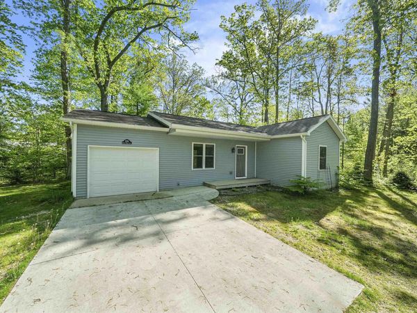 8788 Cedar Ridge Lane, Fife Lake, MI 49633