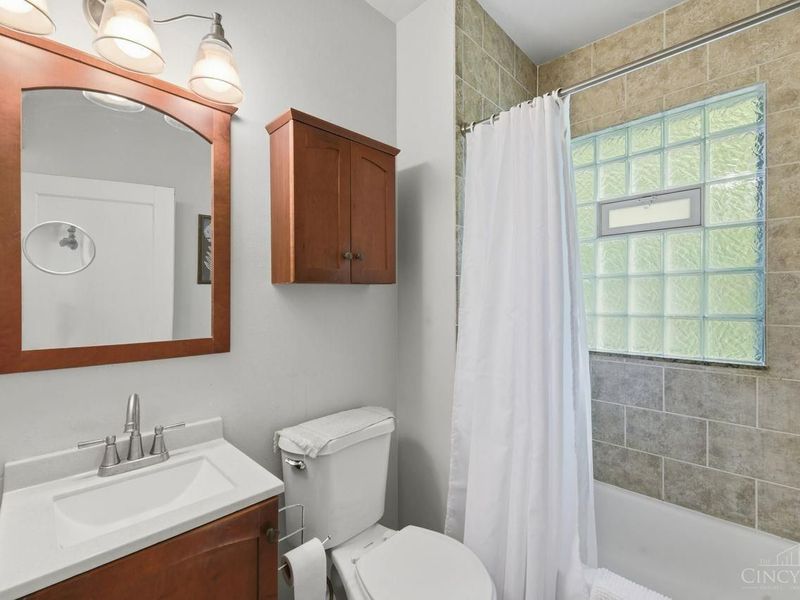 2006 Baltimore Avenue, Cincinnati, OH 45225 Photo 26