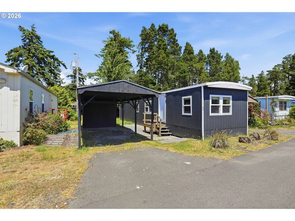 87735 HIGHWAY 101, Unit 42, Florence, OR 97439