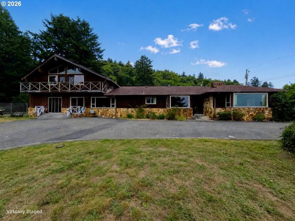 16005 CARSON LN, Brookings, OR 97415