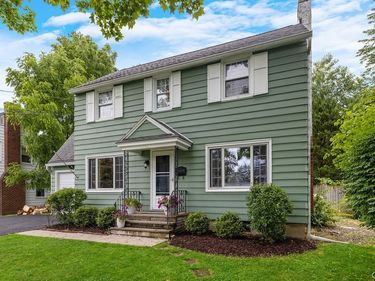 411 Breakspear Road , Syracuse, NY 13219