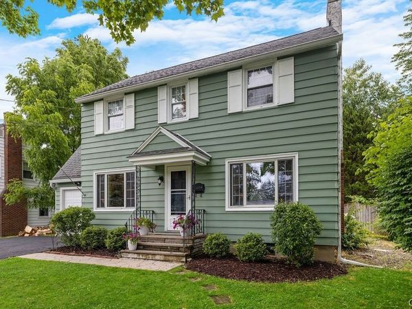 411 Breakspear Road , Syracuse, NY 13219