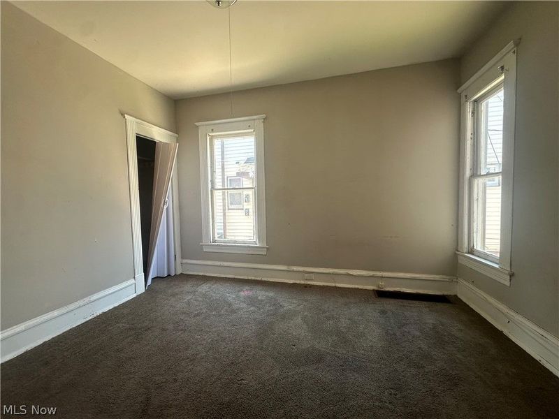 6404 Carl Avenue, Cleveland, OH 44103 Photo 4