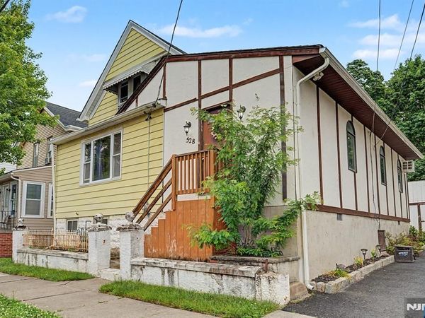 328 Hobart Avenue, HALEDON, NJ 07508