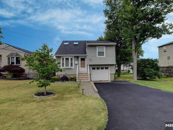 23 Ute Avenue, Par-troy Hills Twp., NJ 07034