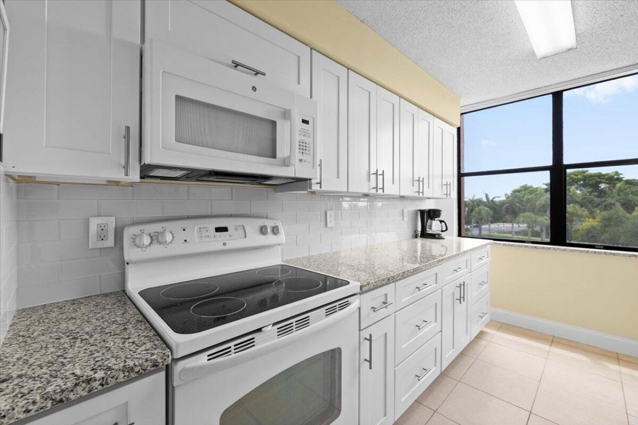 2255 Lindell Boulevard, Unit 4401, Delray Beach, FL 33444 Photo