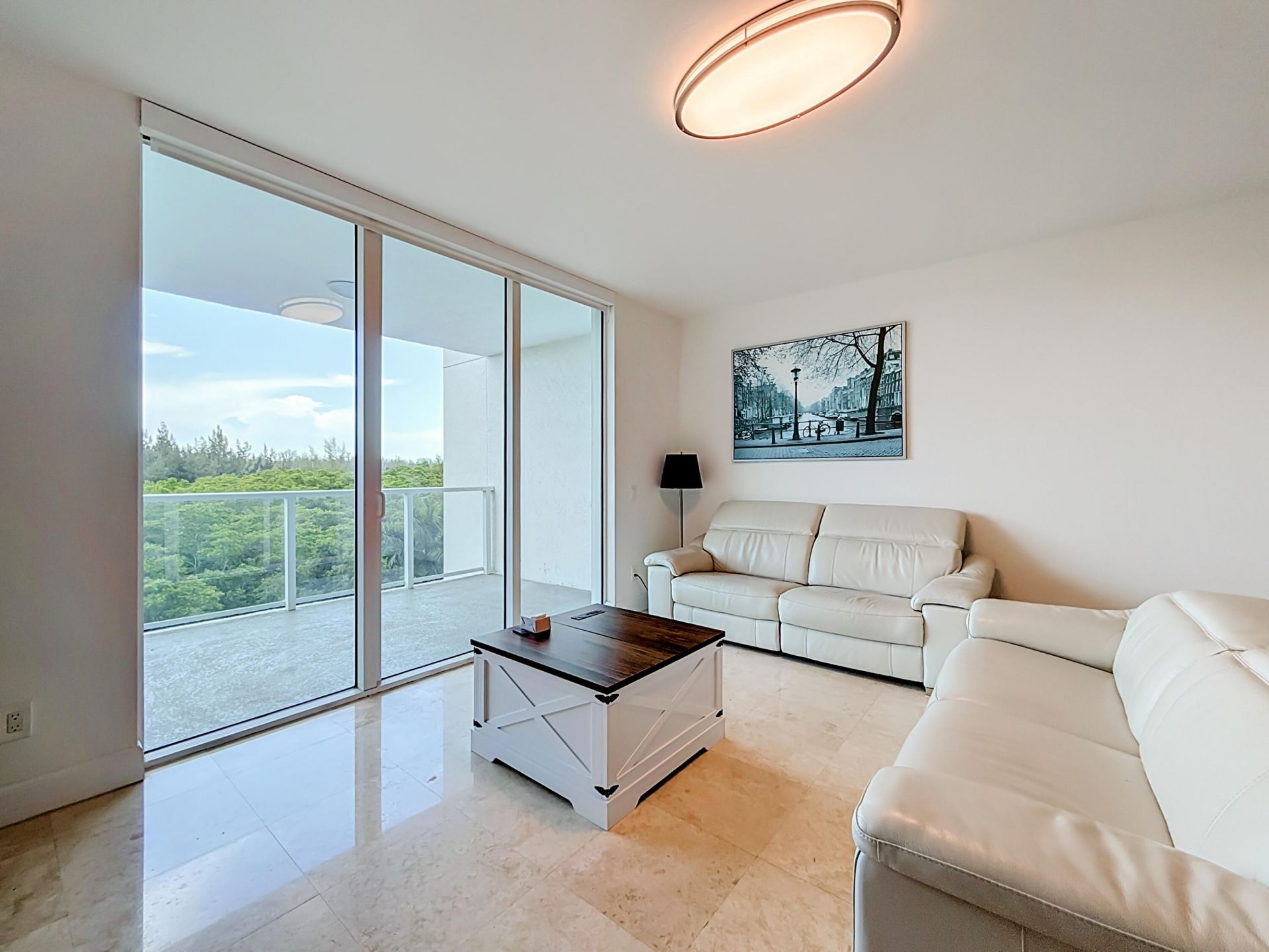 14951 Royal Oaks Lane, Unit 505, North Miami, FL 33181 Photo