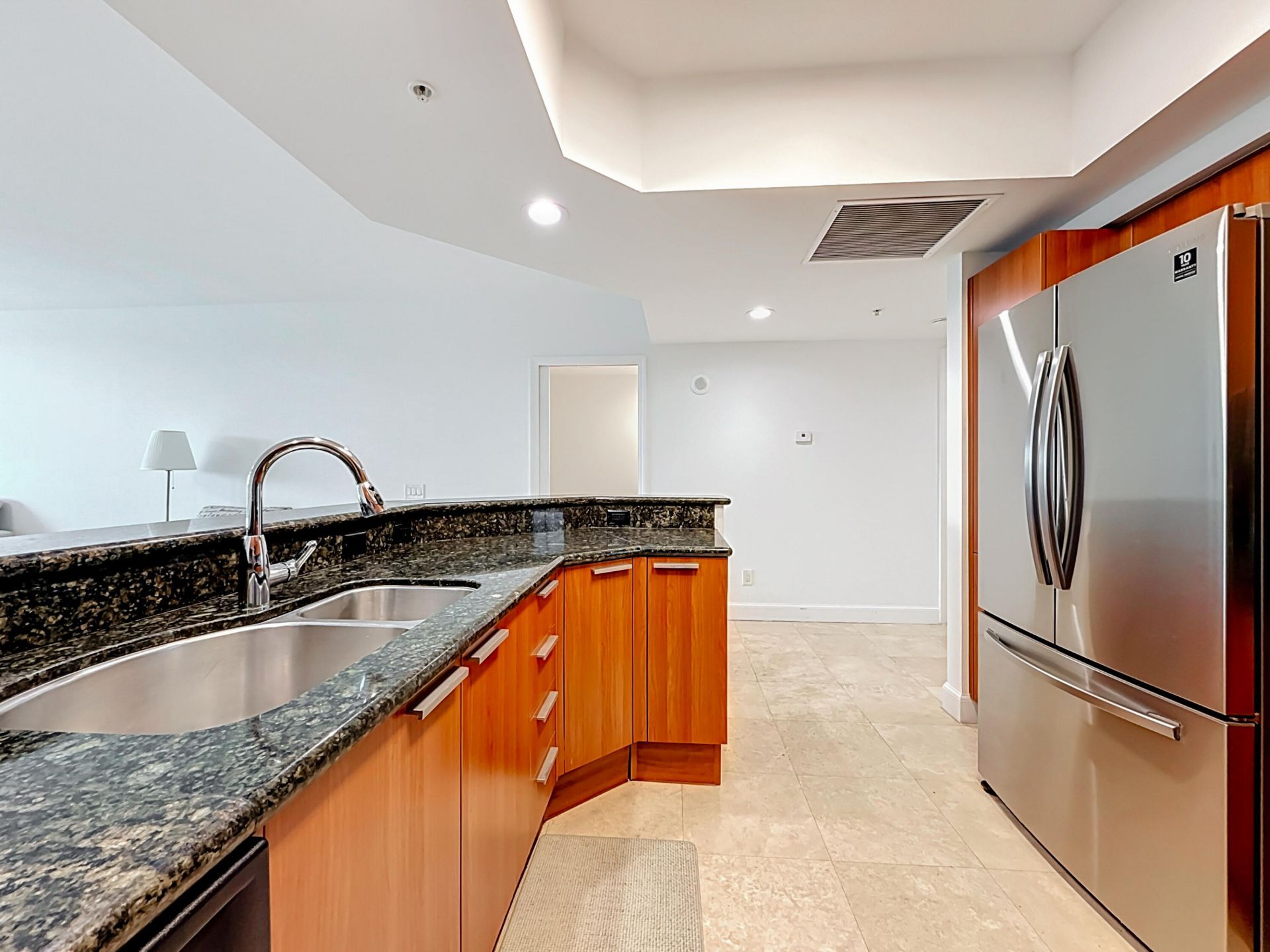 14951 Royal Oaks Lane, Unit 505, North Miami, FL 33181 Photo