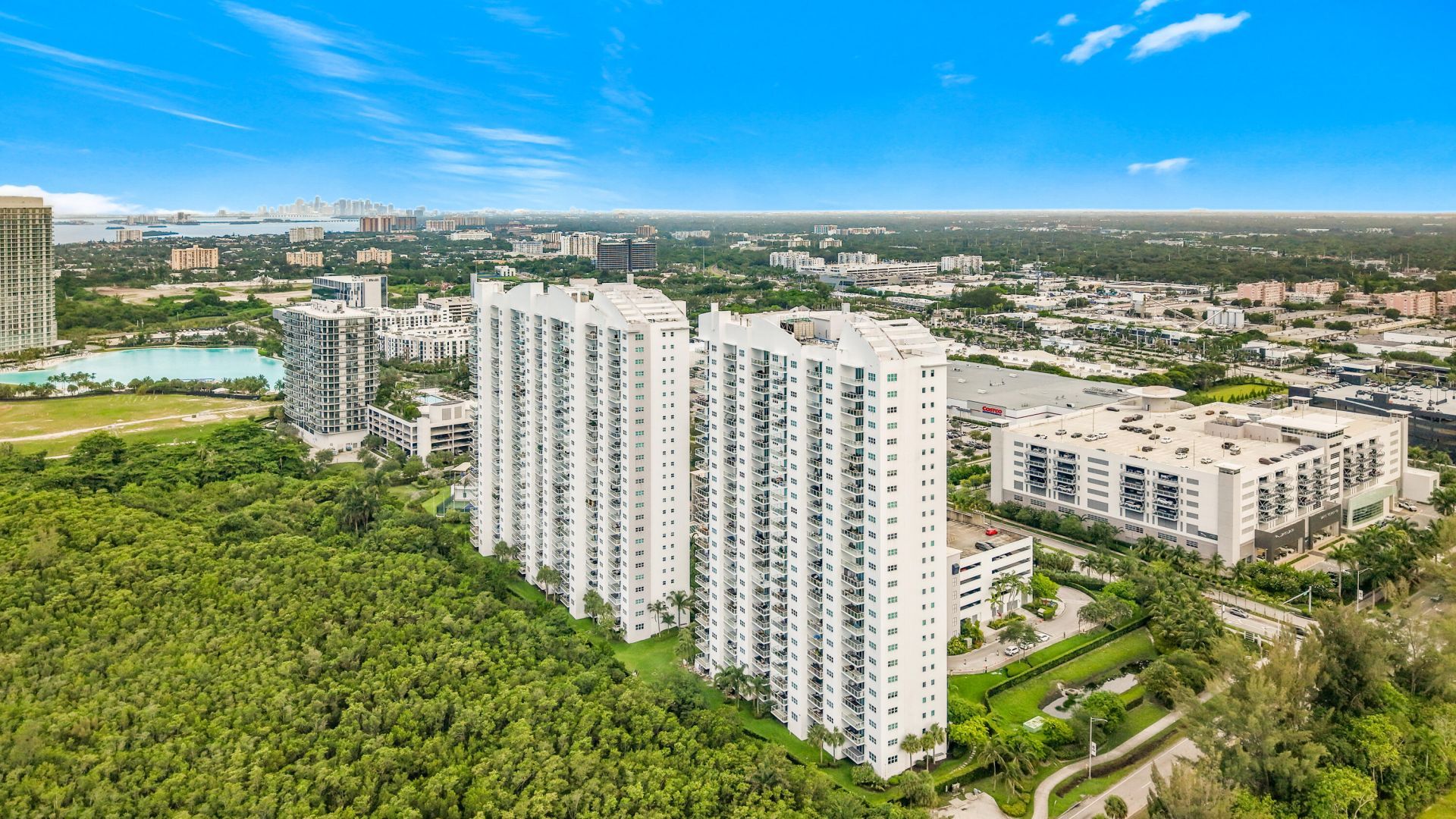14951 Royal Oaks Lane, Unit 505, North Miami, FL 33181 Photo