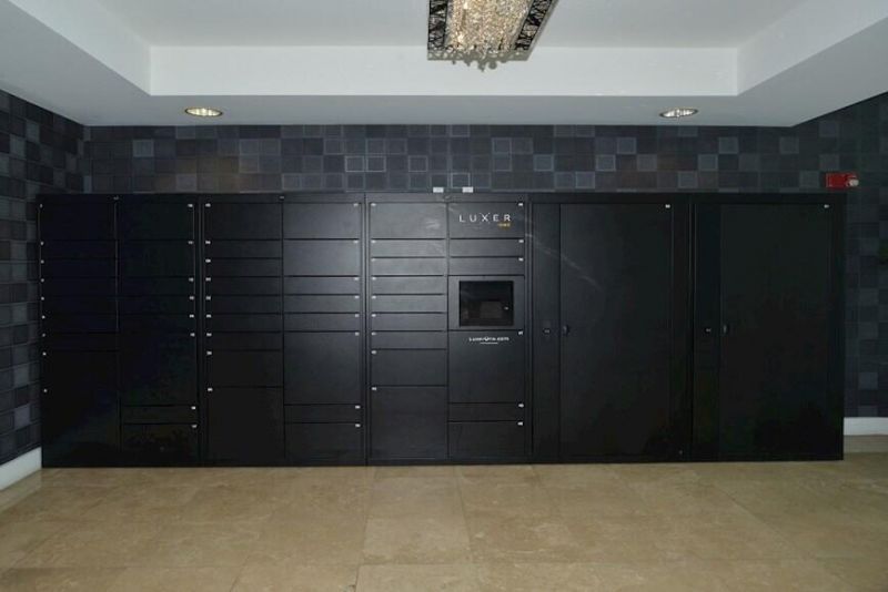 14951 Royal Oaks Lane, Unit 505, North Miami, FL 33181 Photo