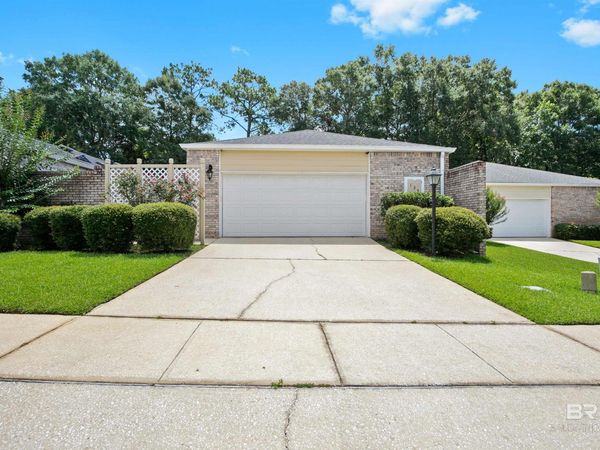 133 Woodruff Court, Mobile, AL 36608