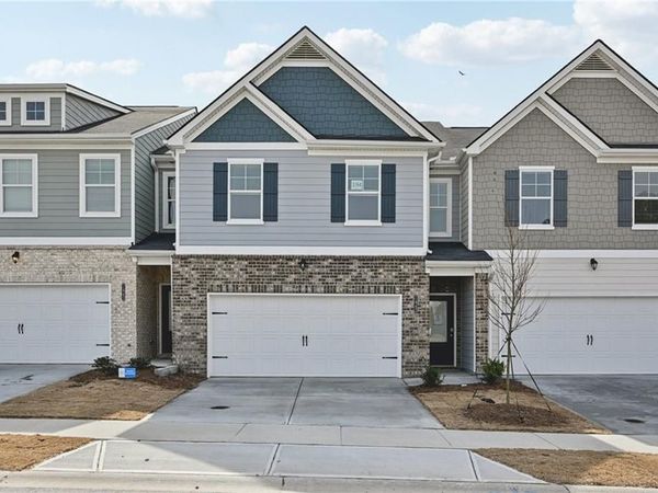 1464 Barlow Road , Lithonia, GA 30058
