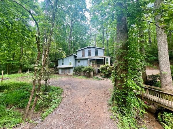 345 Banner Circle , Ellijay, GA 30540