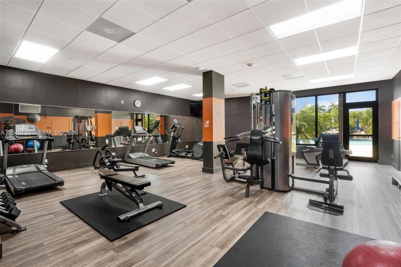 90 Edgewater Dr , Unit PH03, Coral Gables, FL 33133 Photo