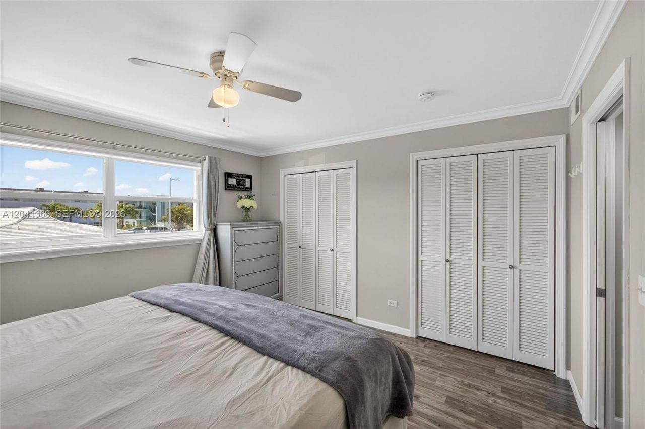 111 Shore Ct , Unit 205, North Palm Beach, FL 33408 Photo