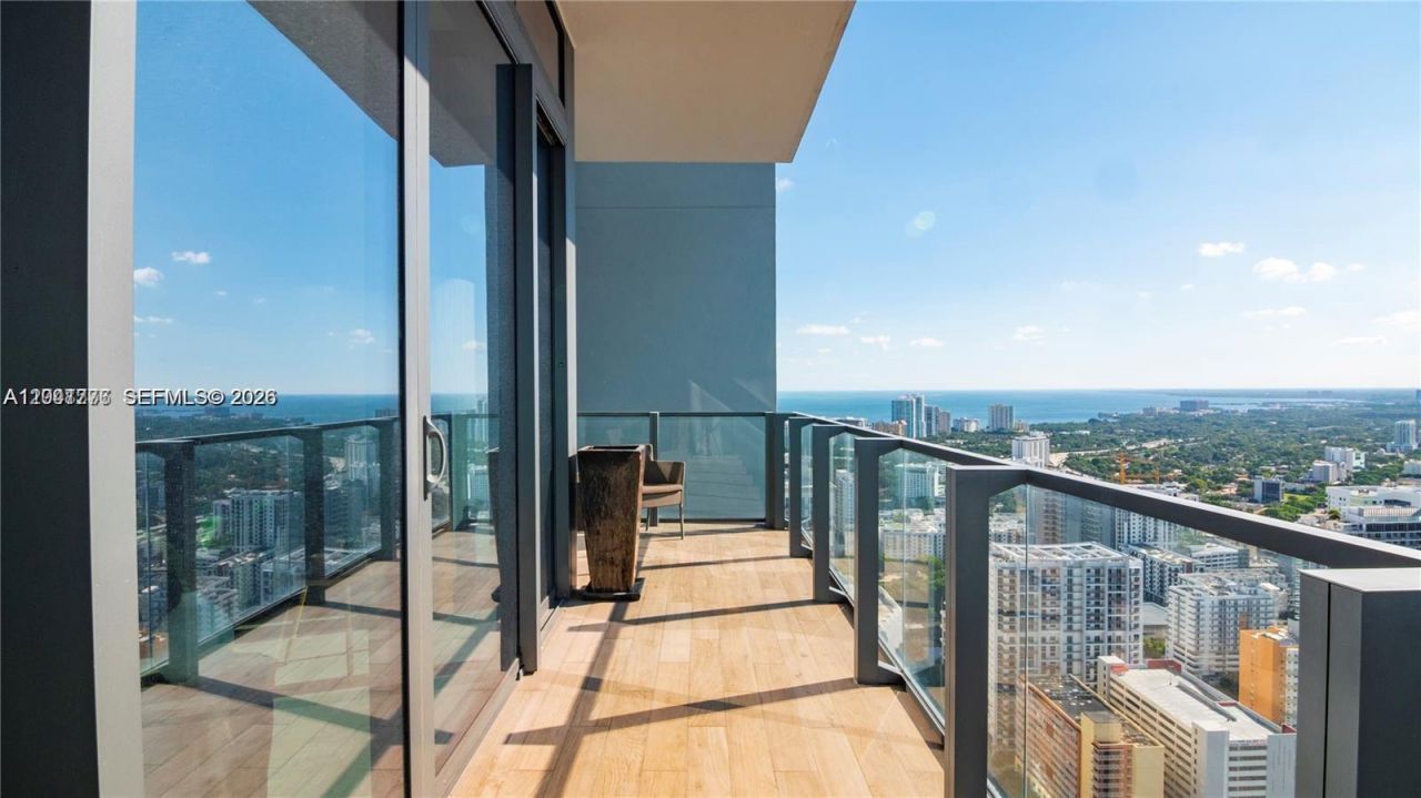 88 SW 7th St , Unit 4106, Miami, FL 33130 Photo