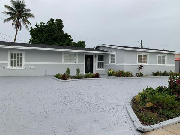 18025 NW 83rd Ave , Unit 1, Hialeah, FL 33015