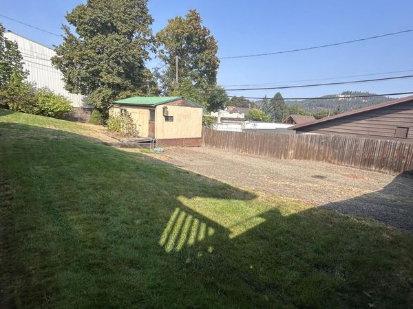 115 S 5th St , St. Maries, ID 83861