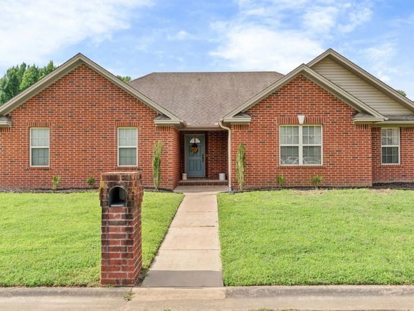 503 Calvin Court, Searcy, AR 72143