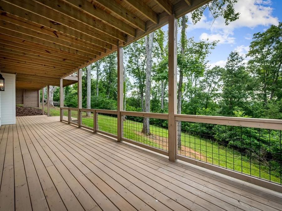 Property Image 101