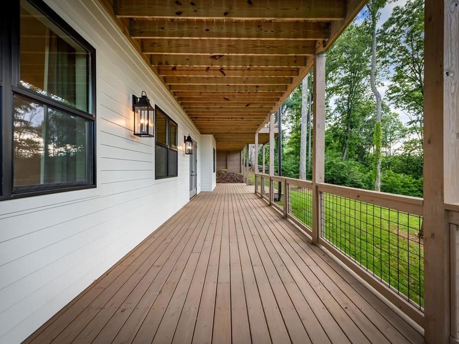 Property Image 102