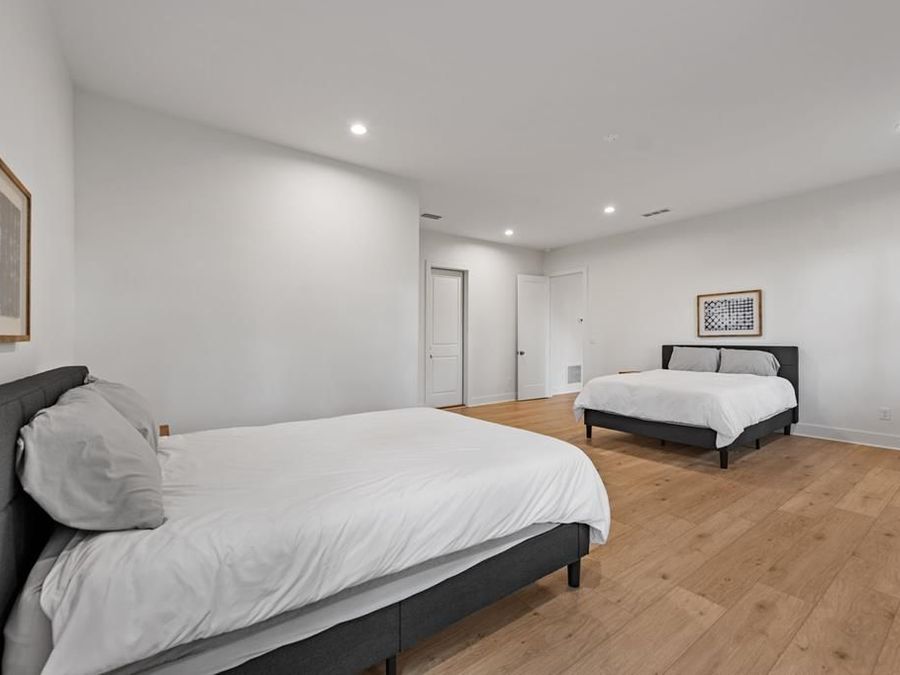 Property Image 76