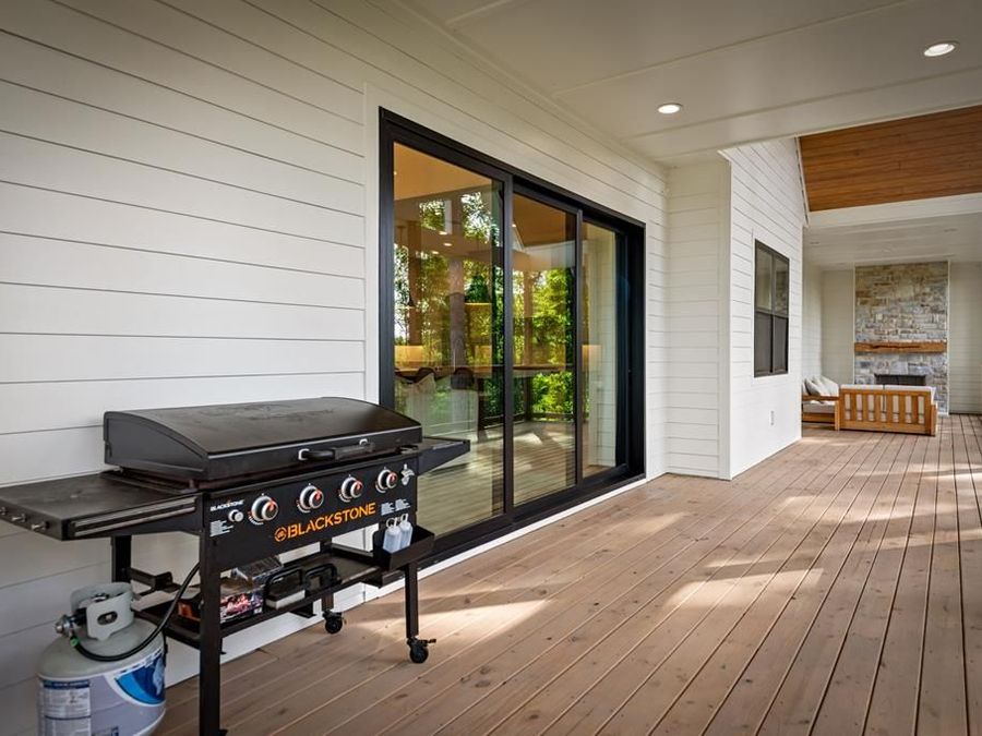 Property Image 95